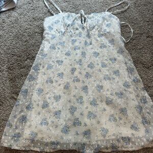 NWT floral windsor dress :)